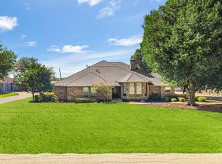 206 Cripple Creek Rd, Glenn Heights, TX 75154