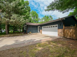 10609 Flamingo St NW, Coon Rapids, MN 55433
