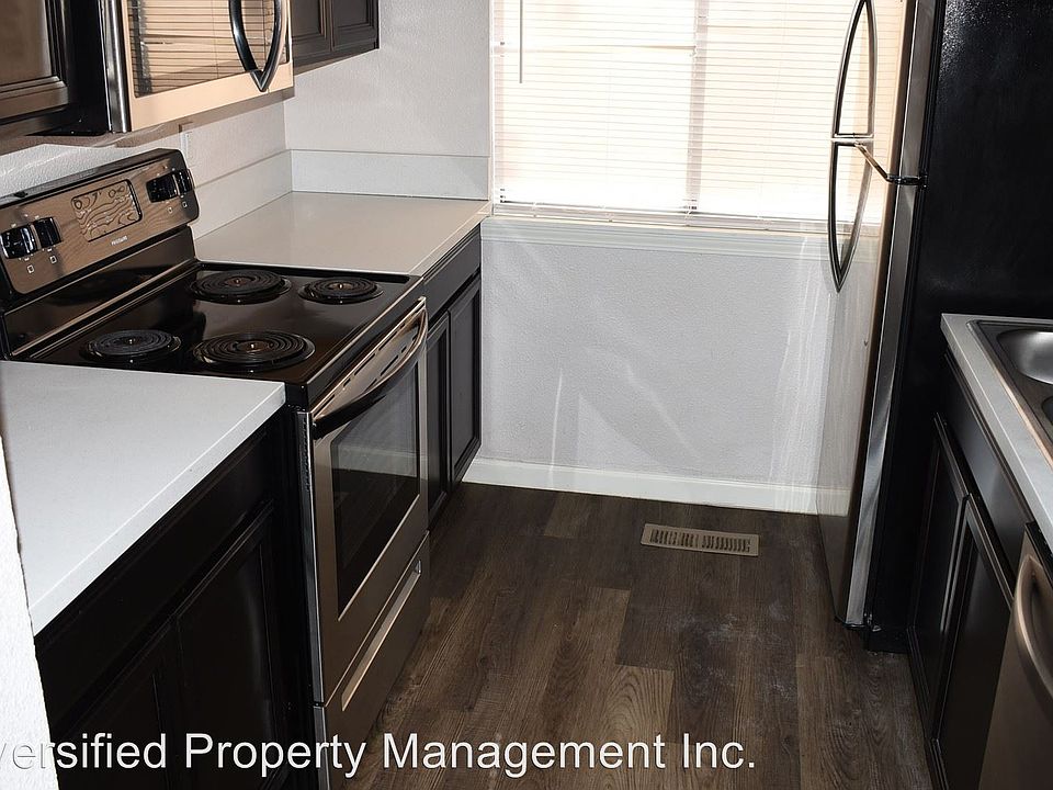 2nd image of 1060 12th St