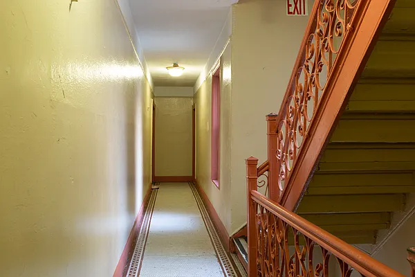 Rented by MNS | media 1