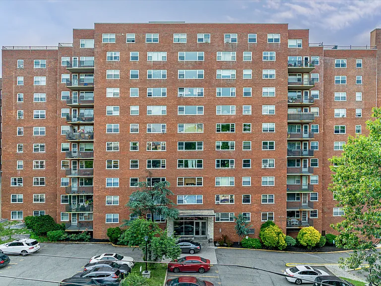 Hamilton Weehawken Residences — Photo 11