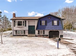 253 Coolidge Ave, Woonsocket, RI 02895