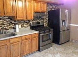 411 2nd St #1, Jersey City, NJ 07302
