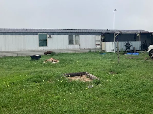 3800 Dove Meadows Ln, Joshua, TX 76058