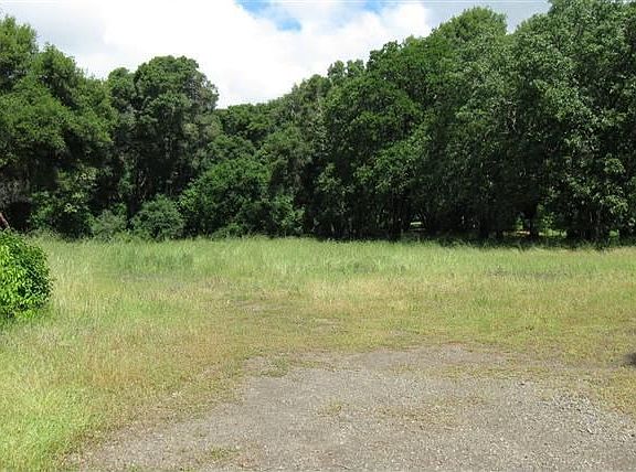 4th image of 9001 Hiatt Way