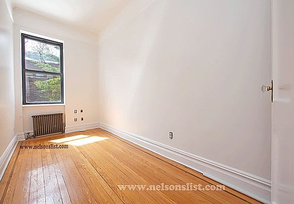 5th image of 64 Saint Johns Pl APT 2