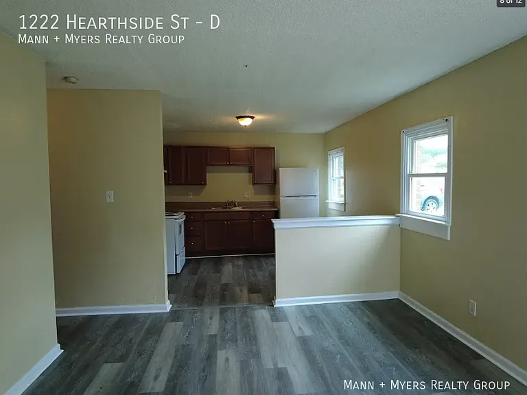 1222 Hearthside St #D — Photo 8