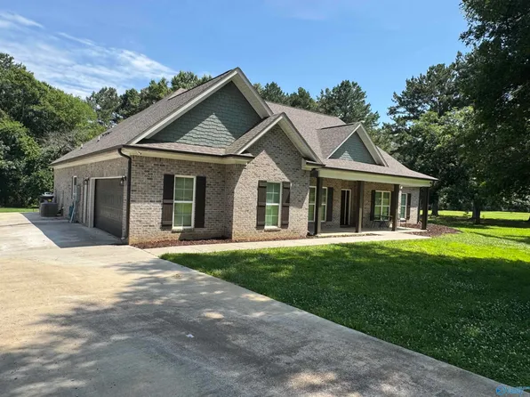 228 Kathy Lynn Dr, Hollywood, AL 35752