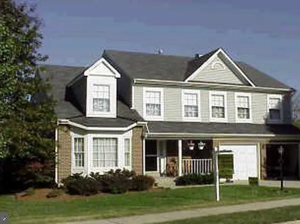 13159 Ladybank Ln, Herndon, VA 20171
