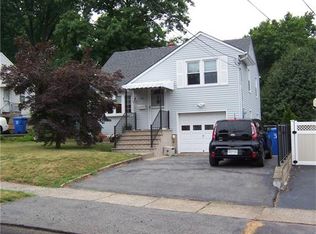 321 Remsen Ave, Avenel, NJ 07001