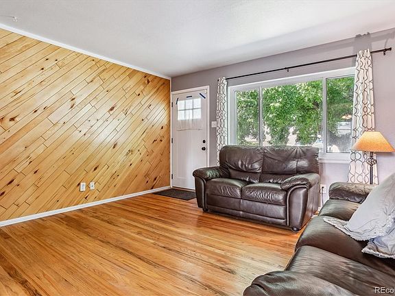 4th image of 3084 S Zurich Court