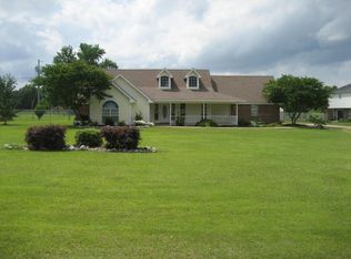 7897 Wolfe Rd, Columbus, MS 39705