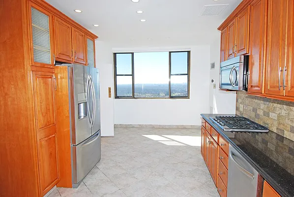 Sold by Magic of Great Neck Realty Inc. | media 35