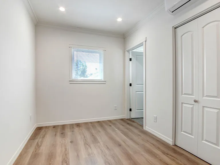 3828 W Sunset Blvd #3818.5 — Photo 4