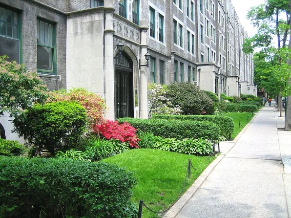 35-36 80th St APT 51, Queens, NY 11372