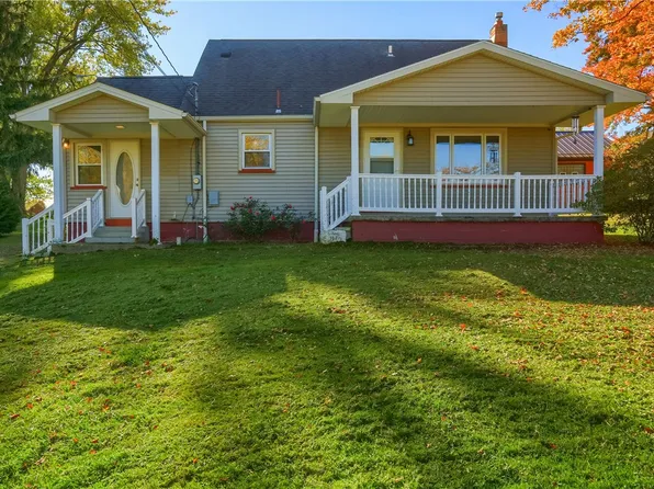 54 Davidson Ln, Bessemer, PA 16112