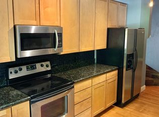 1703 S 11th St APT C, Saint Louis, MO 63104