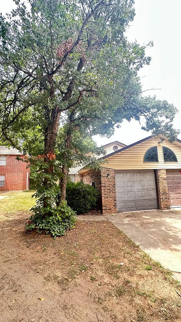 14117 SE 29th St - S — Photo 4