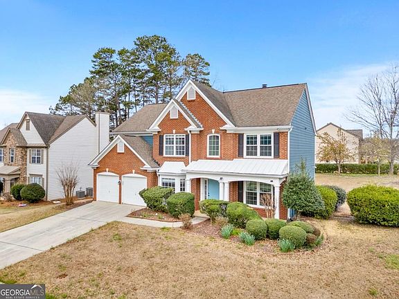 2nd image of 243 Wedmore Ct