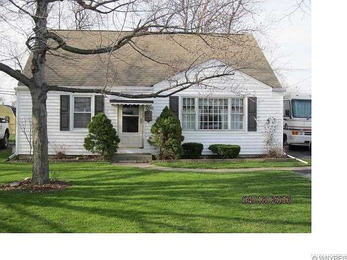 1st image of 200 Harrison Ave