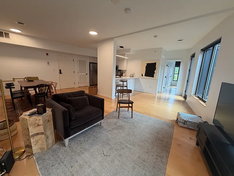15 Allen St #201 — Photo 7
