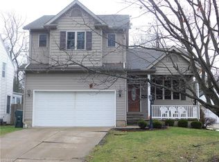 24320 Glenbrook Blvd, Euclid, OH 44117