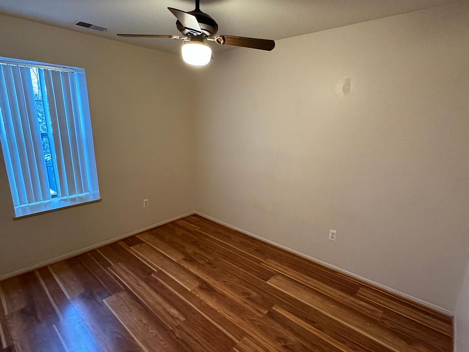 54 S Broadway St Apt 17, photo 10