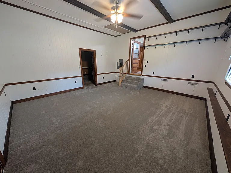 132 Deborah Dr — Photo 10