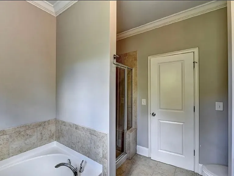 3050 Quantum Ln — Photo 2
