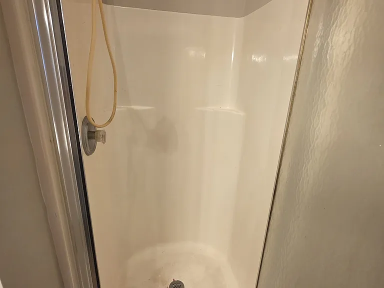 120 Cloverwood Dr — Photo 12