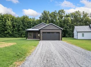143 Custer Dr, Sardinia, OH 45171