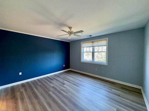 5th image of 301 Brooke Ave APT 105