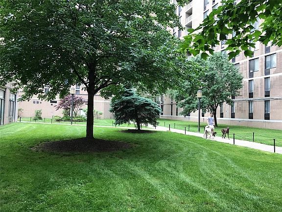 4th image of 1966 1st Ave APT 3N