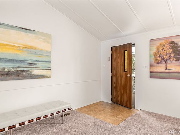 3rd image of 18425 NE 95th St Unit 50