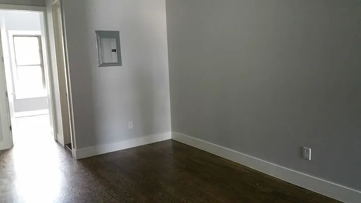 Rented by Duscany Financial Group | media 21