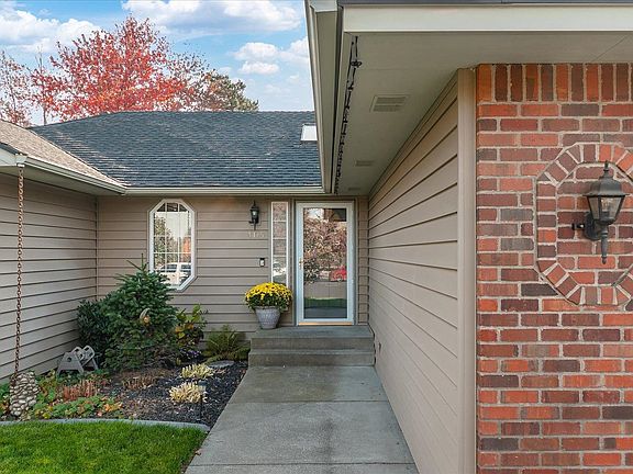 4th image of 4415 S Parkside Ct