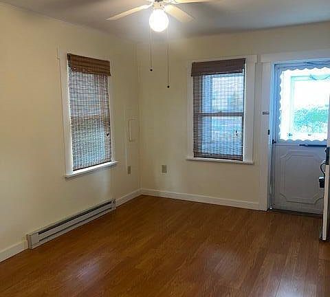 5th image of 102 Ocean Gate Ave #B