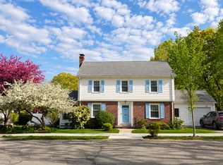 31 Grassmere Rd, Brookline, MA 02467