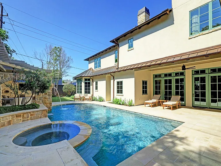 5610 Lynbrook Dr — Photo 42
