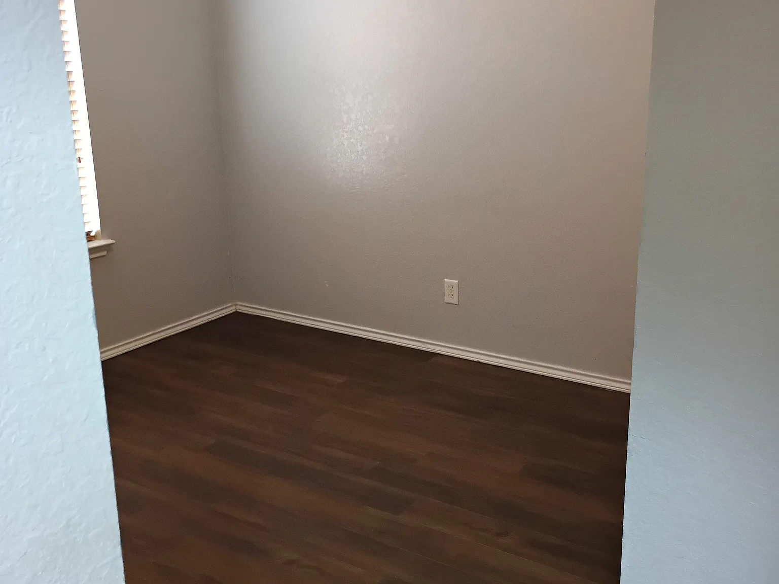 3 bed, 1444 sqft, $1,550 — Photo 3