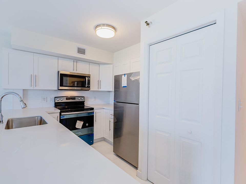 1st image of 500 Burton Dr #5315