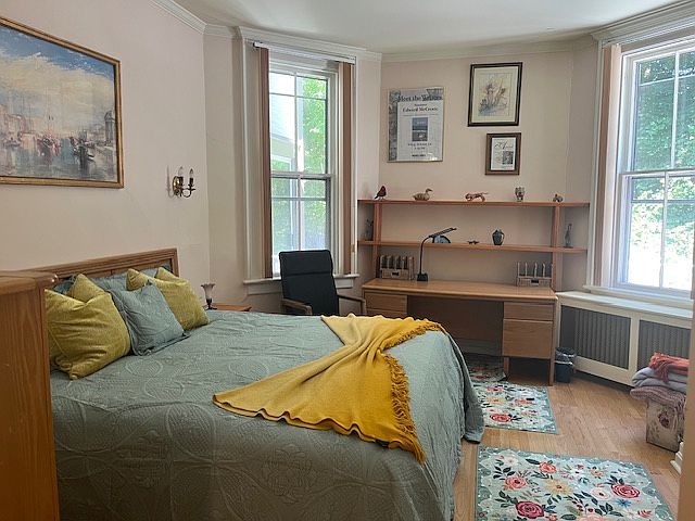 2nd image of 46 Chastellux Ave #3