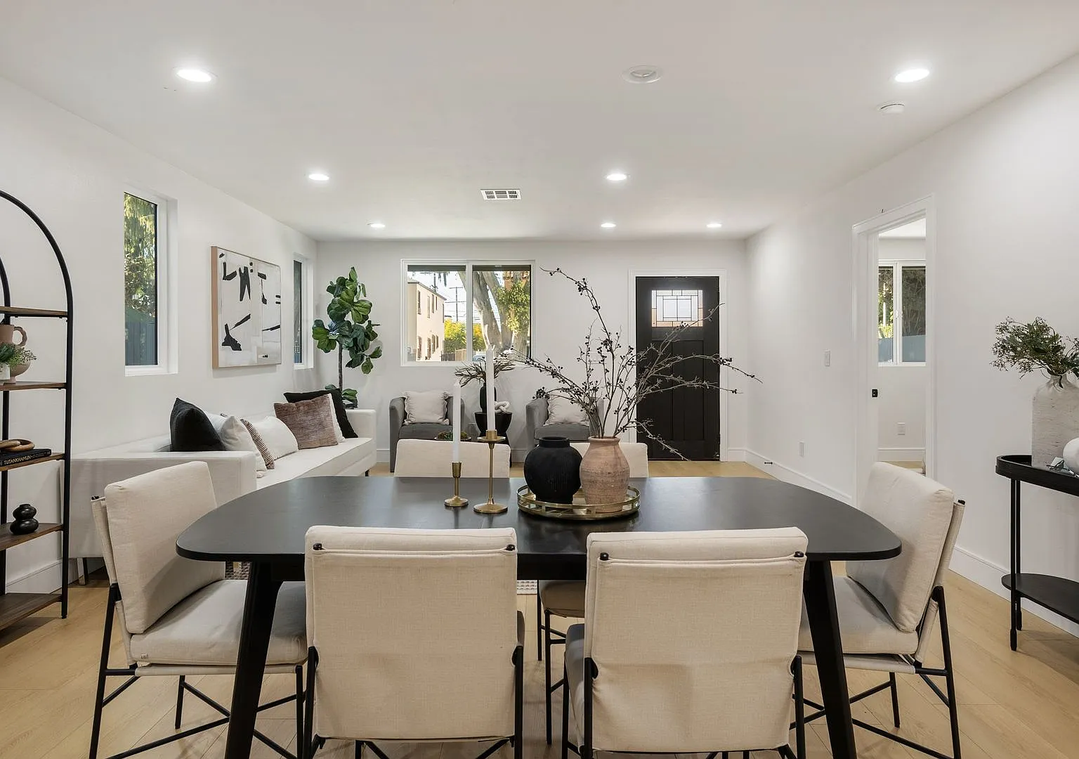 2706 & 2708 S. Cochran Avenue - BI — Photo 4