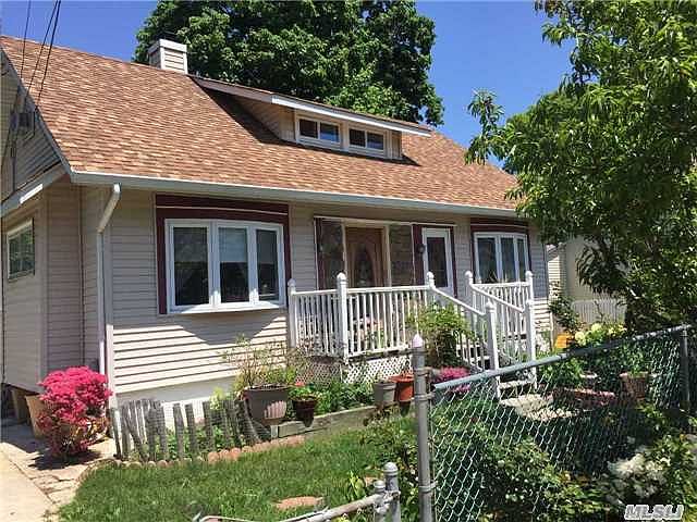 2nd image of 11 Joseph St