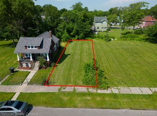 2599 Lenox St, Detroit, MI 48215