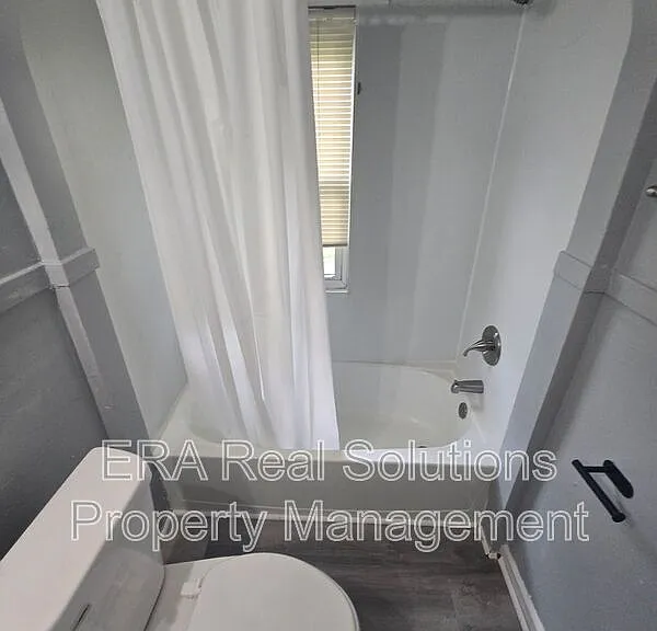 1269 23rd Ave — Photo 11