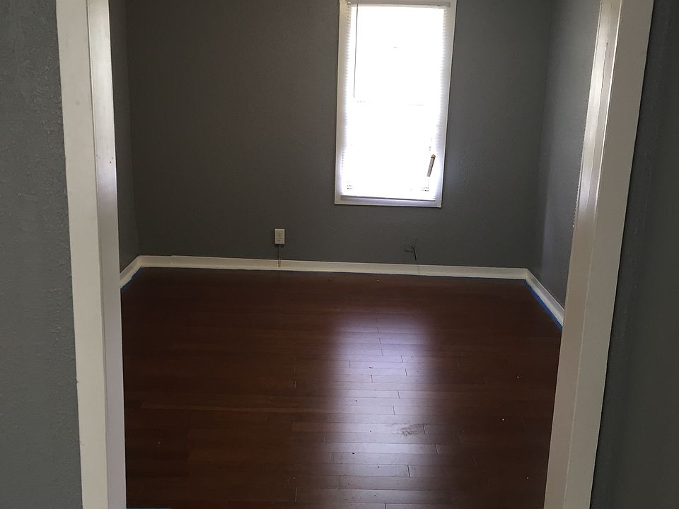 1st image of 1357 N Burdick St