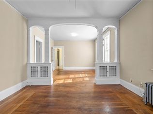 119 Radcliffe Ave, Providence, RI 02908