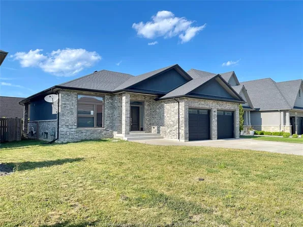 967 Westwood Dr, Lakeshore, ON N8L 0R7