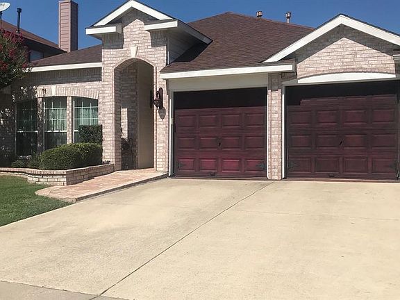 5th image of 9816 Westmere Ln